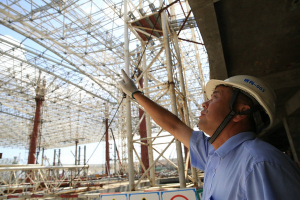 港珠澳大桥建设者胡从柱 30年诠释匠心精神
